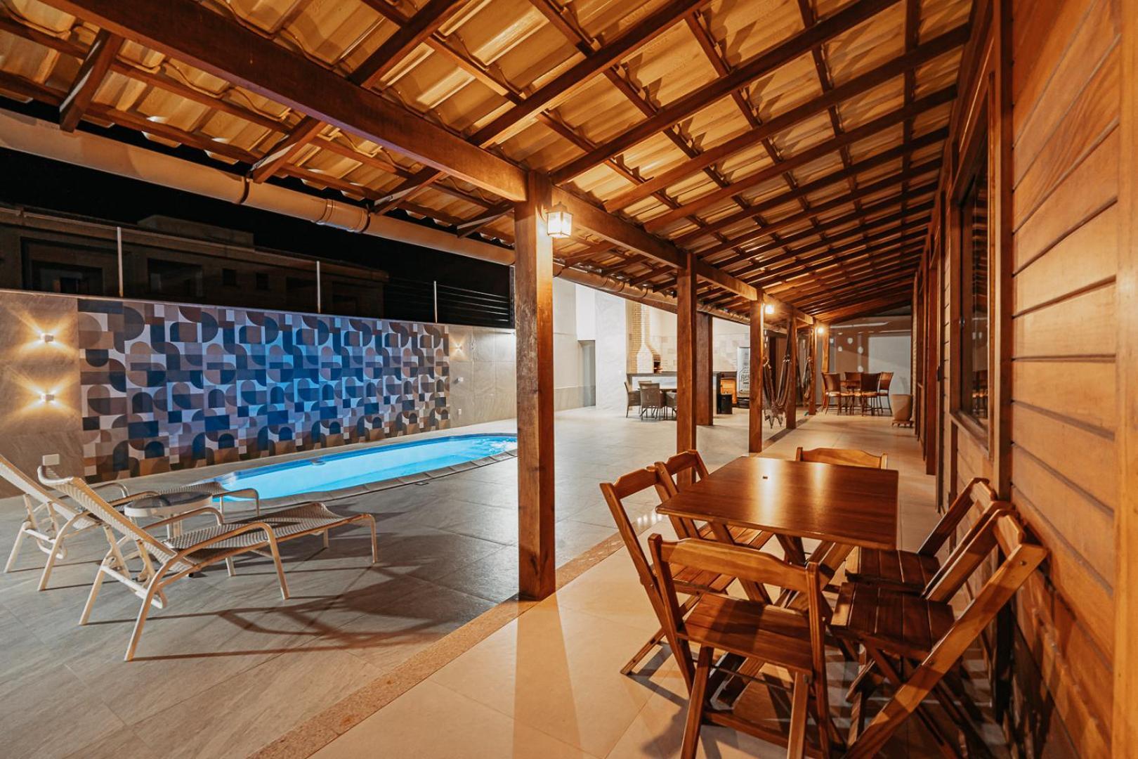 Casadecastelhanos, Quadra Do Mar De Castelhanos, 4 Suites Com Ar, Churrasqueira, Piscina, Hidromassagem, Cozinha Integrada Gourmet Ideal Para Familia E Amigos أنشيتا المظهر الخارجي الصورة