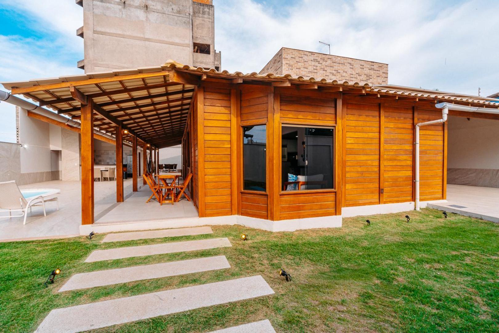 Casadecastelhanos, Quadra Do Mar De Castelhanos, 4 Suites Com Ar, Churrasqueira, Piscina, Hidromassagem, Cozinha Integrada Gourmet Ideal Para Familia E Amigos أنشيتا المظهر الخارجي الصورة