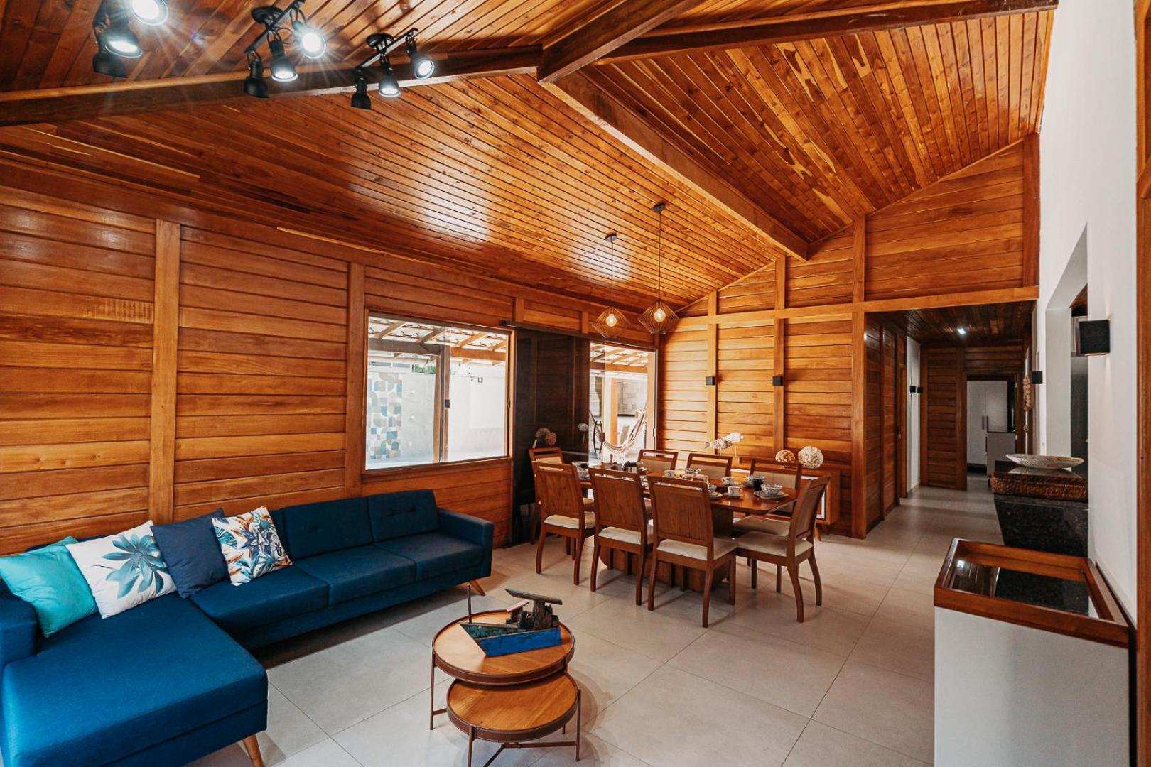Casadecastelhanos, Quadra Do Mar De Castelhanos, 4 Suites Com Ar, Churrasqueira, Piscina, Hidromassagem, Cozinha Integrada Gourmet Ideal Para Familia E Amigos أنشيتا المظهر الخارجي الصورة