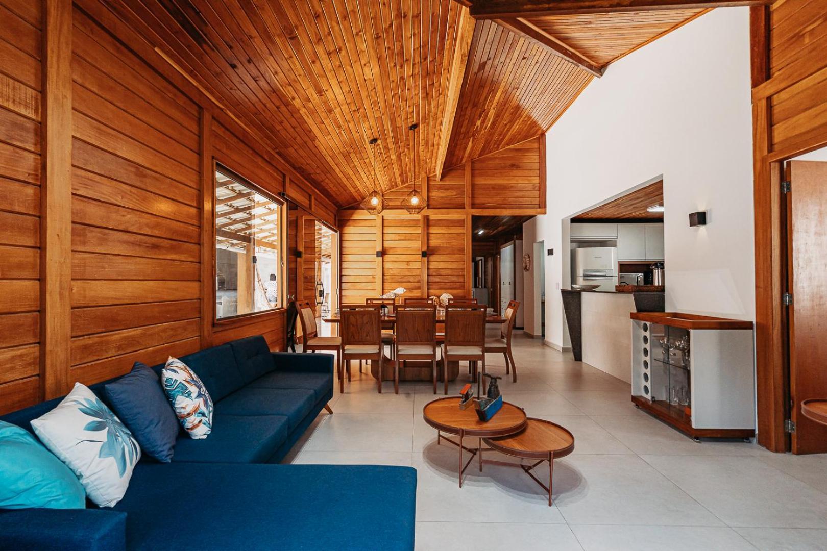 Casadecastelhanos, Quadra Do Mar De Castelhanos, 4 Suites Com Ar, Churrasqueira, Piscina, Hidromassagem, Cozinha Integrada Gourmet Ideal Para Familia E Amigos أنشيتا المظهر الخارجي الصورة